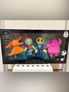 4-Piece Plush Collector Set - Pink, Orange, Green, Yellow